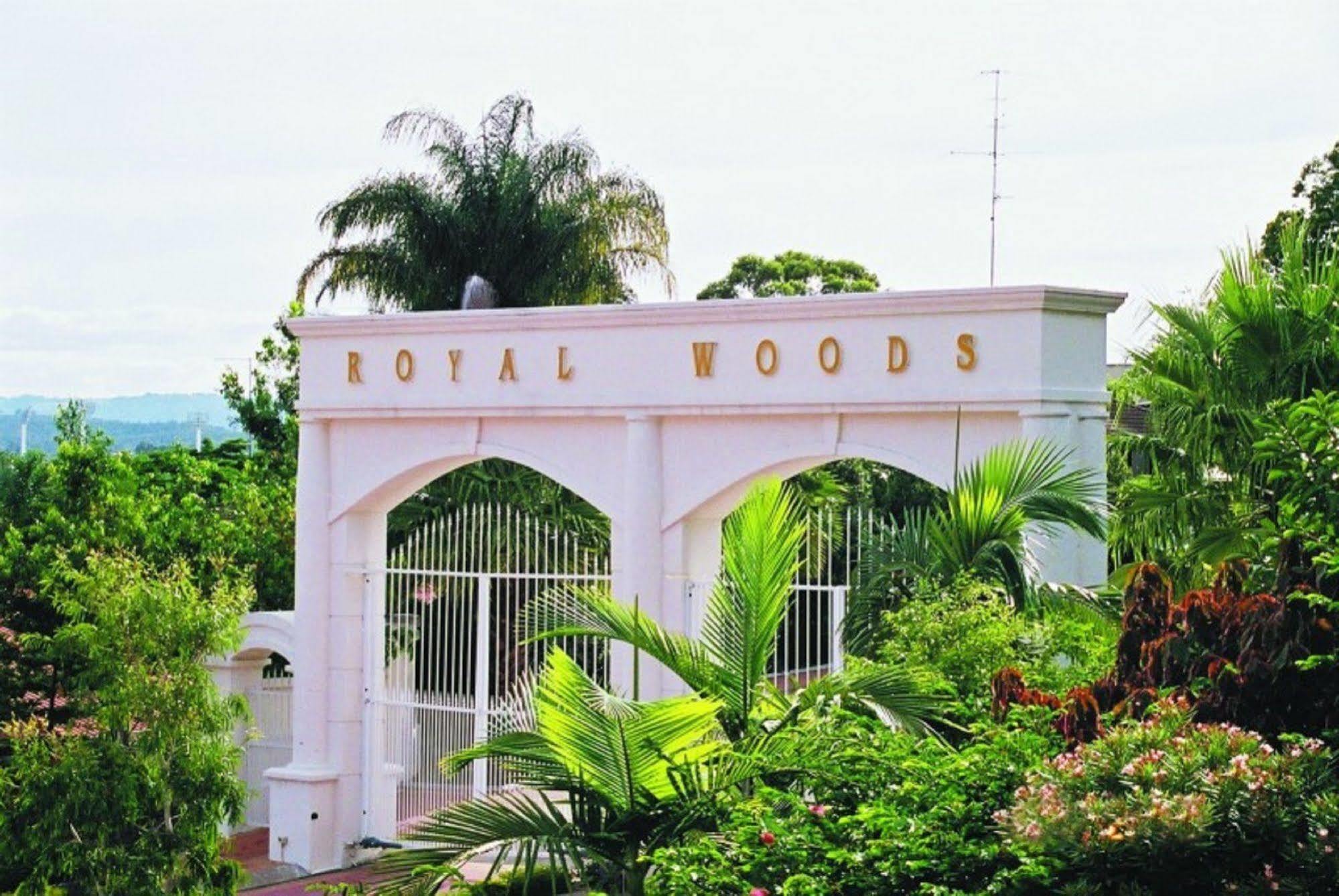 Royal Woods Resort Χρυσή Ακτή Εξωτερικό φωτογραφία